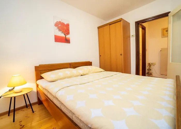 Nives Appartement *